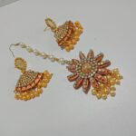 Earring withe Mangteeka